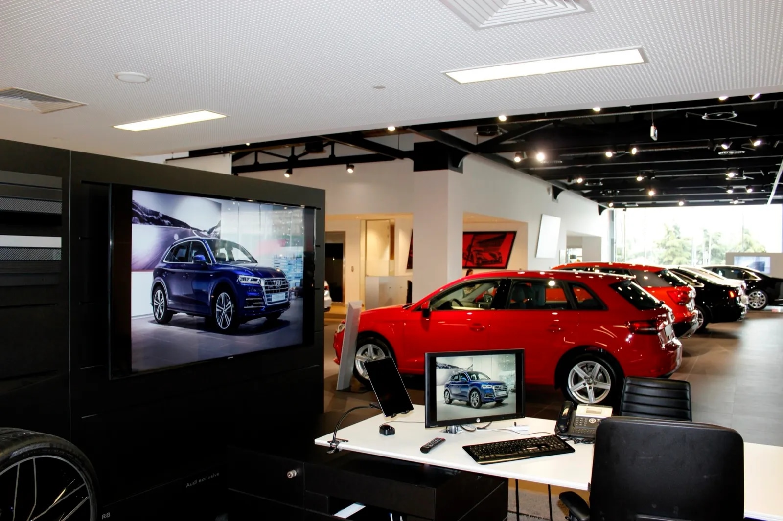 Audi Showroom — 15. görsel